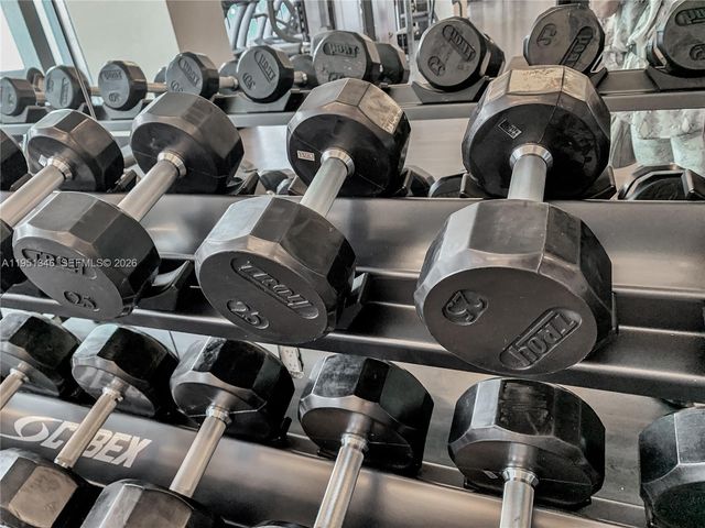 851 NE 1st Ave 3411, Miami, FL 33132