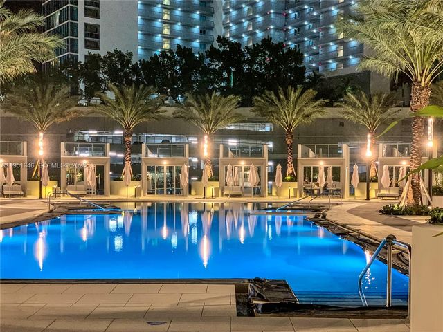 851 NE 1st Ave 3411, Miami, FL 33132