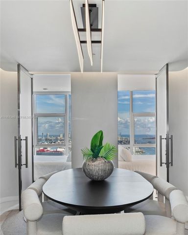 851 NE 1st Ave 3411, Miami, FL 33132