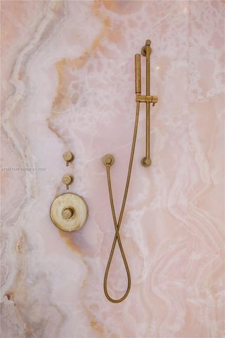 851 NE 1st Ave 3411, Miami, FL 33132