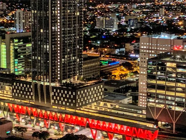 851 NE 1st Ave 3411, Miami, FL 33132