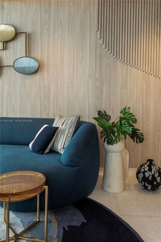 851 NE 1st Ave 3411, Miami, FL 33132