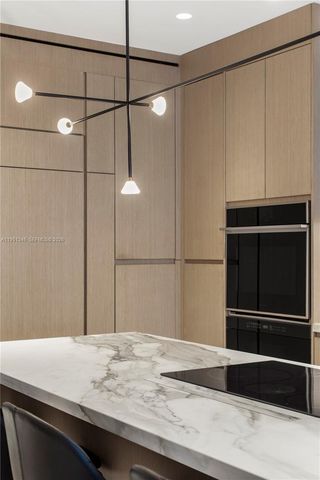 851 NE 1st Ave 3411, Miami, FL 33132