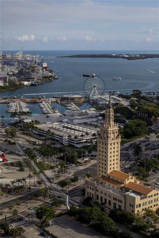 851 NE 1st Ave 3411, Miami, FL 33132