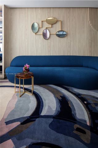 851 NE 1st Ave 3411, Miami, FL 33132