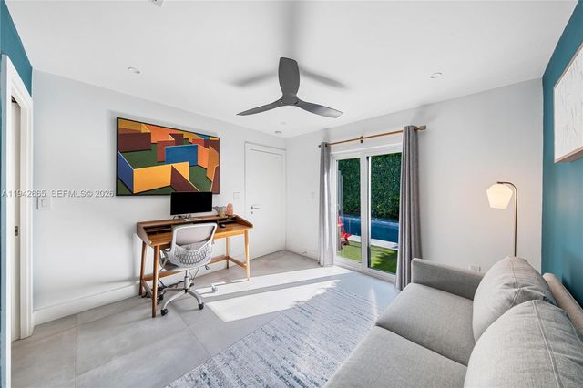 670 NE 58th St, Miami, FL 33137