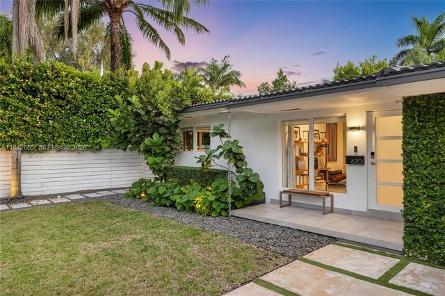 670 NE 58th St, Miami, FL 33137