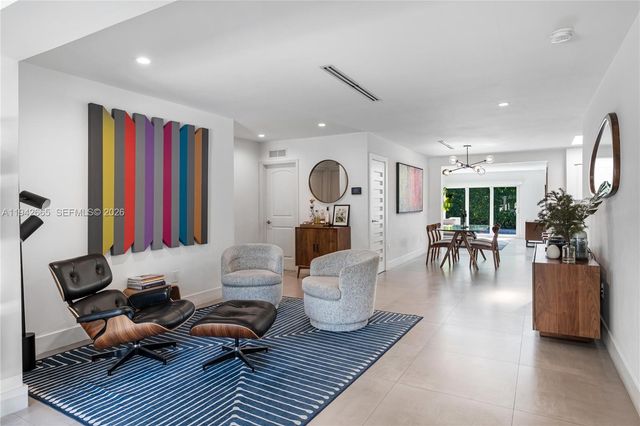 670 NE 58th St, Miami, FL 33137