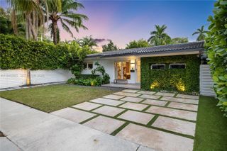 670 NE 58th St, Miami, FL 33137