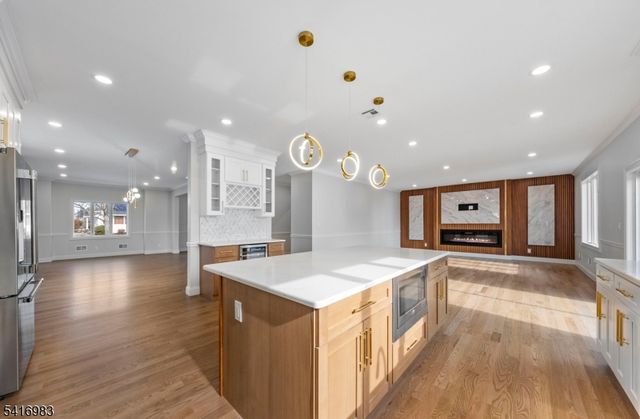 15 Scott Ter, Clifton City, NJ 07013