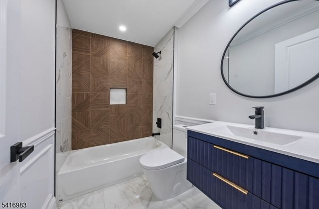 15 Scott Ter, Clifton City, NJ 07013