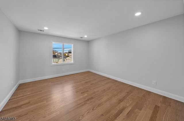 15 Scott Ter, Clifton City, NJ 07013