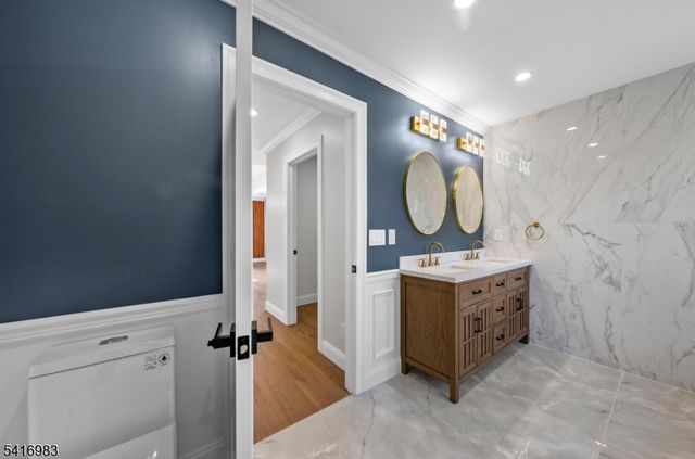 15 Scott Ter, Clifton City, NJ 07013