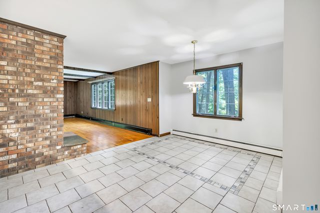 40 Owl Hill Trail, Trumbull, CT 06611