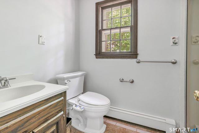 40 Owl Hill Trail, Trumbull, CT 06611