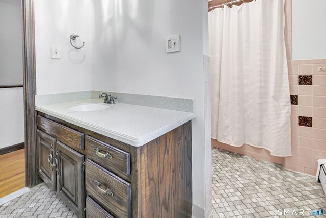 40 Owl Hill Trail, Trumbull, CT 06611
