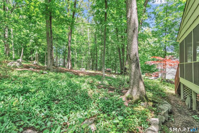 40 Owl Hill Trail, Trumbull, CT 06611