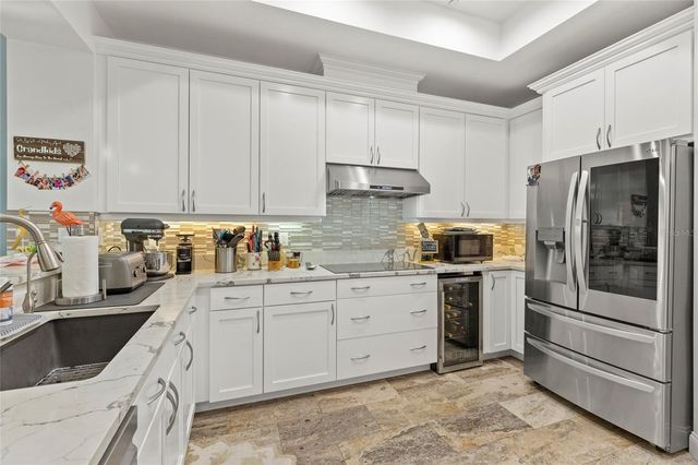 10 FRANKLIN COURT S 63C, St Petersburg, FL 33711