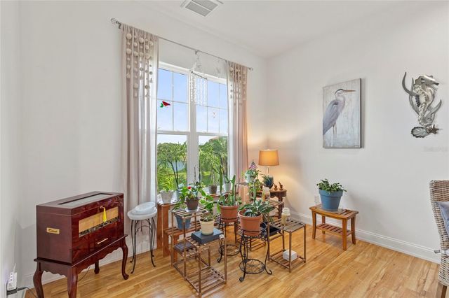 10 FRANKLIN COURT S 63C, St Petersburg, FL 33711