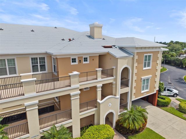 10 FRANKLIN COURT S 63C, St Petersburg, FL 33711