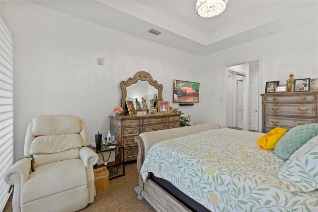 10 FRANKLIN COURT S 63C, St Petersburg, FL 33711
