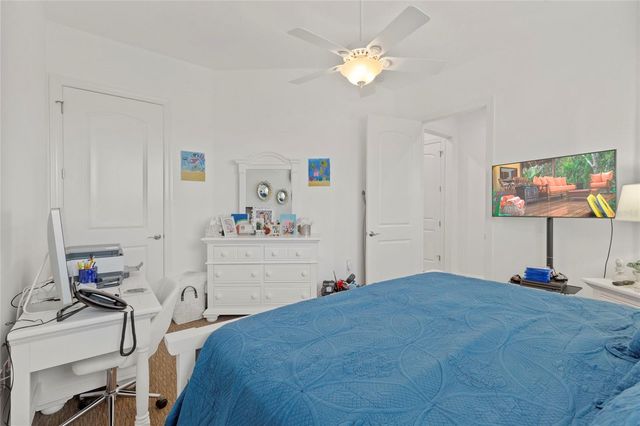 10 FRANKLIN COURT S 63C, St Petersburg, FL 33711
