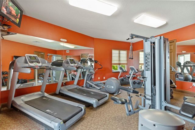 10 FRANKLIN COURT S 63C, St Petersburg, FL 33711
