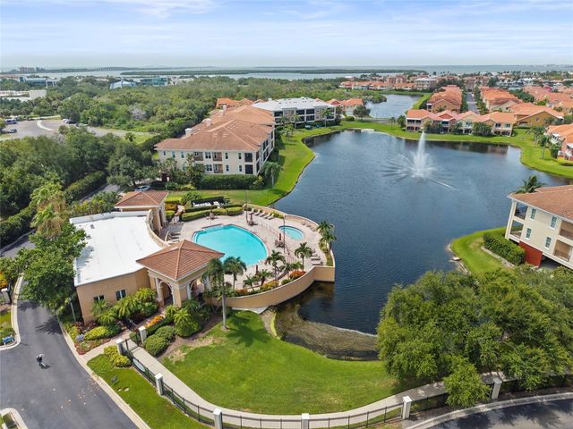 10 FRANKLIN COURT S 63C, St Petersburg, FL 33711