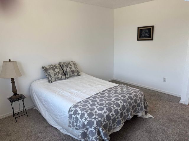 6105 W Sylvester St., Pasco, WA 99301