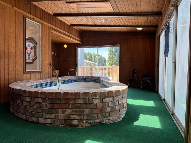 6105 W Sylvester St., Pasco, WA 99301