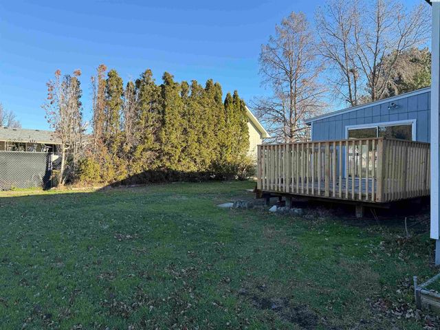 6105 W Sylvester St., Pasco, WA 99301