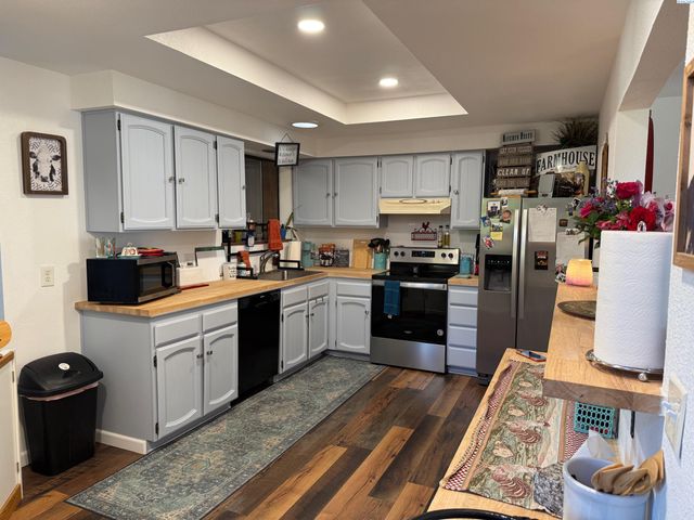 6105 W Sylvester St., Pasco, WA 99301