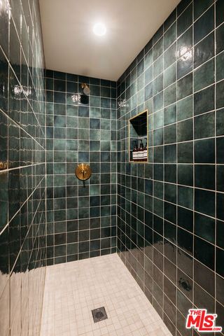 27585 Alpen Drive, Lake Arrowhead, CA 92352