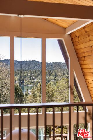27585 Alpen Drive, Lake Arrowhead, CA 92352