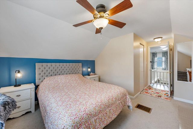 213 Summit DRIVE, Port Washington, WI 53074