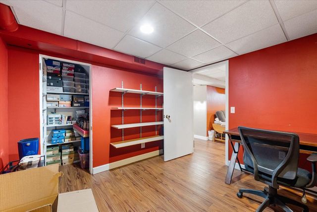 213 Summit DRIVE, Port Washington, WI 53074