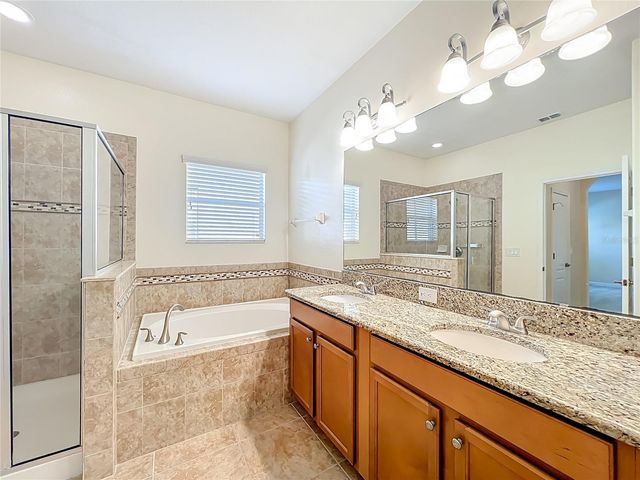 15693 SIGNATURE DRIVE, Winter Garden, FL 34787