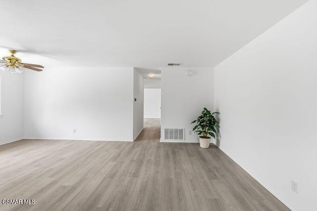 584 Rio Grande Circle, Thousand Oaks, CA 91360