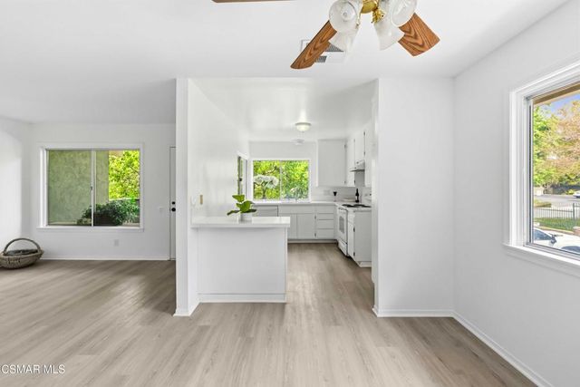 584 Rio Grande Circle, Thousand Oaks, CA 91360