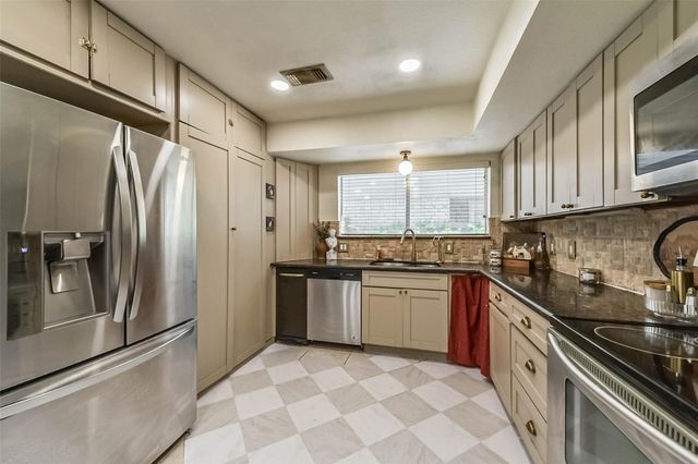 11102 Kirkridge Drive, Houston, TX 77089