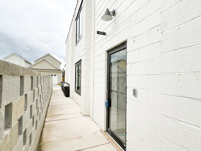 614 E Main Street 104, Chattanooga, TN 37402