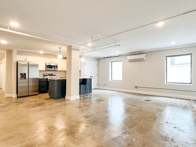 614 E Main Street 104, Chattanooga, TN 37402