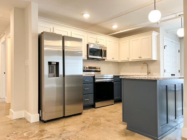 614 E Main Street 104, Chattanooga, TN 37402