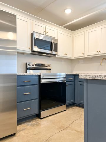 614 E Main Street 104, Chattanooga, TN 37402