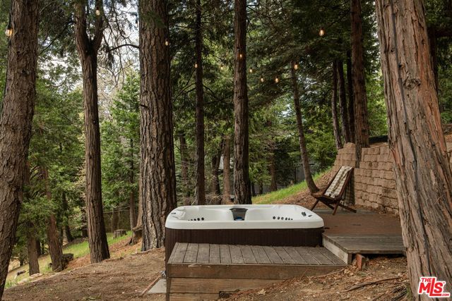 413 Cimarron Lane, Lake Arrowhead, CA 92352