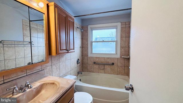 38 PATRIOT LN, Willingboro, NJ 08046