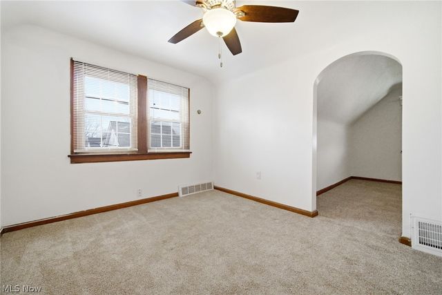 5918 Maplewood Road, Mayfield Heights, OH 44124