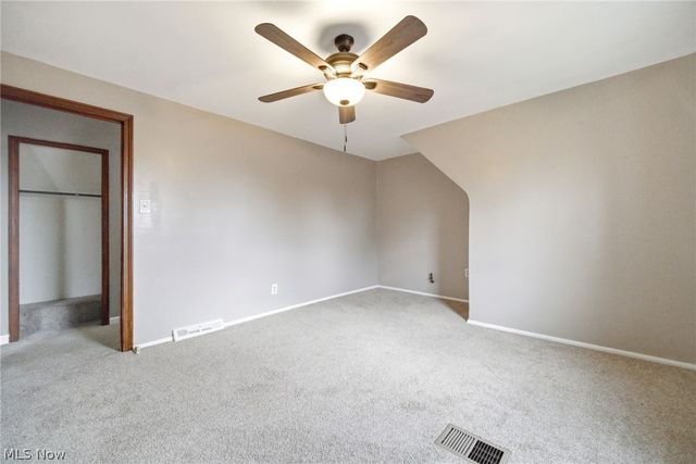 5918 Maplewood Road, Mayfield Heights, OH 44124