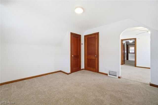 5918 Maplewood Road, Mayfield Heights, OH 44124