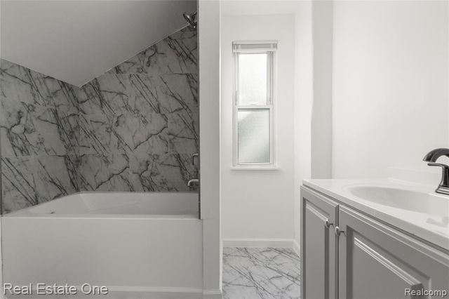 16828 Steel Street, Detroit, MI 48235